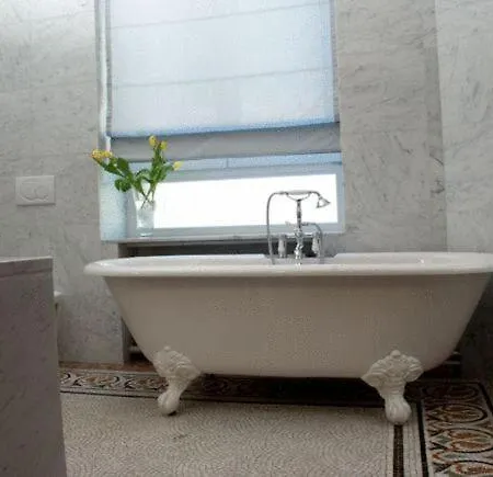 New-Castle Spa